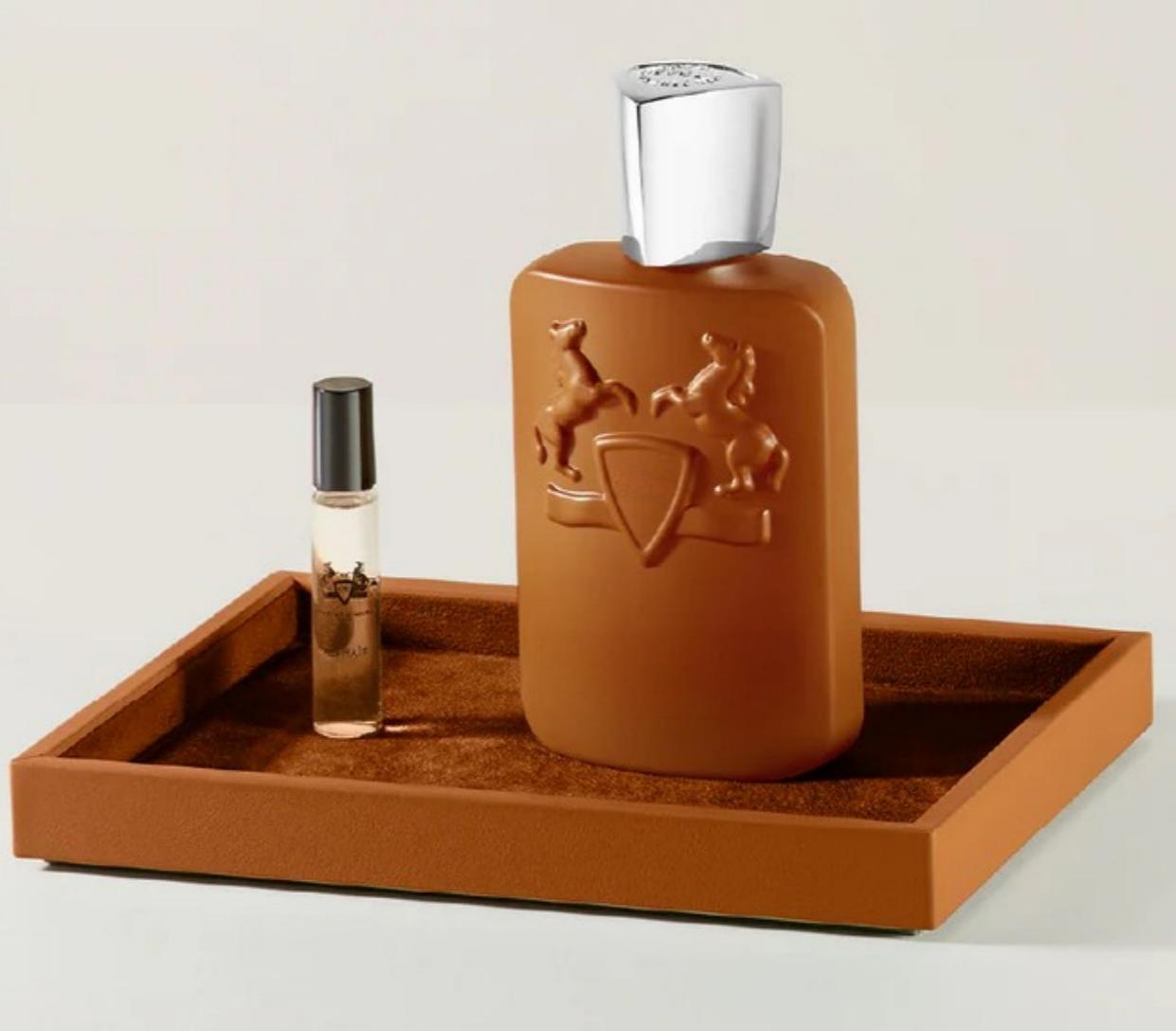 125ml ブラウンボトル メンズフレグランス リッチウッデ - Perfume Fragrance Dupe のレビューと価格