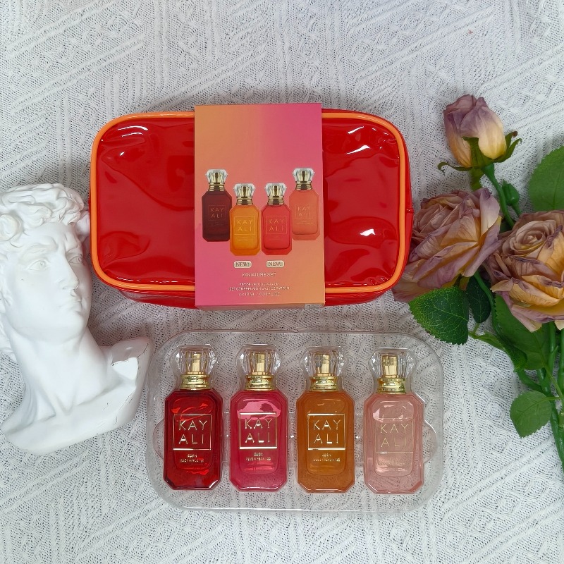 カヤリ 4*10ml パフュームギフトセット ユニセックス  - The Collection Perfume Fragrance のレビューと価格