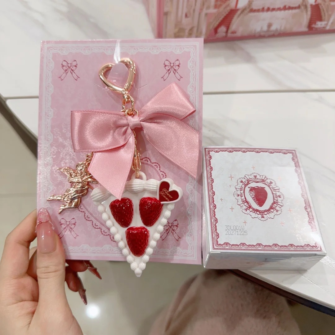 フラワーノウズ ソリッドパフューム ストロベリーキューピッド - Perfume Fragrance Rose のレビューと価格